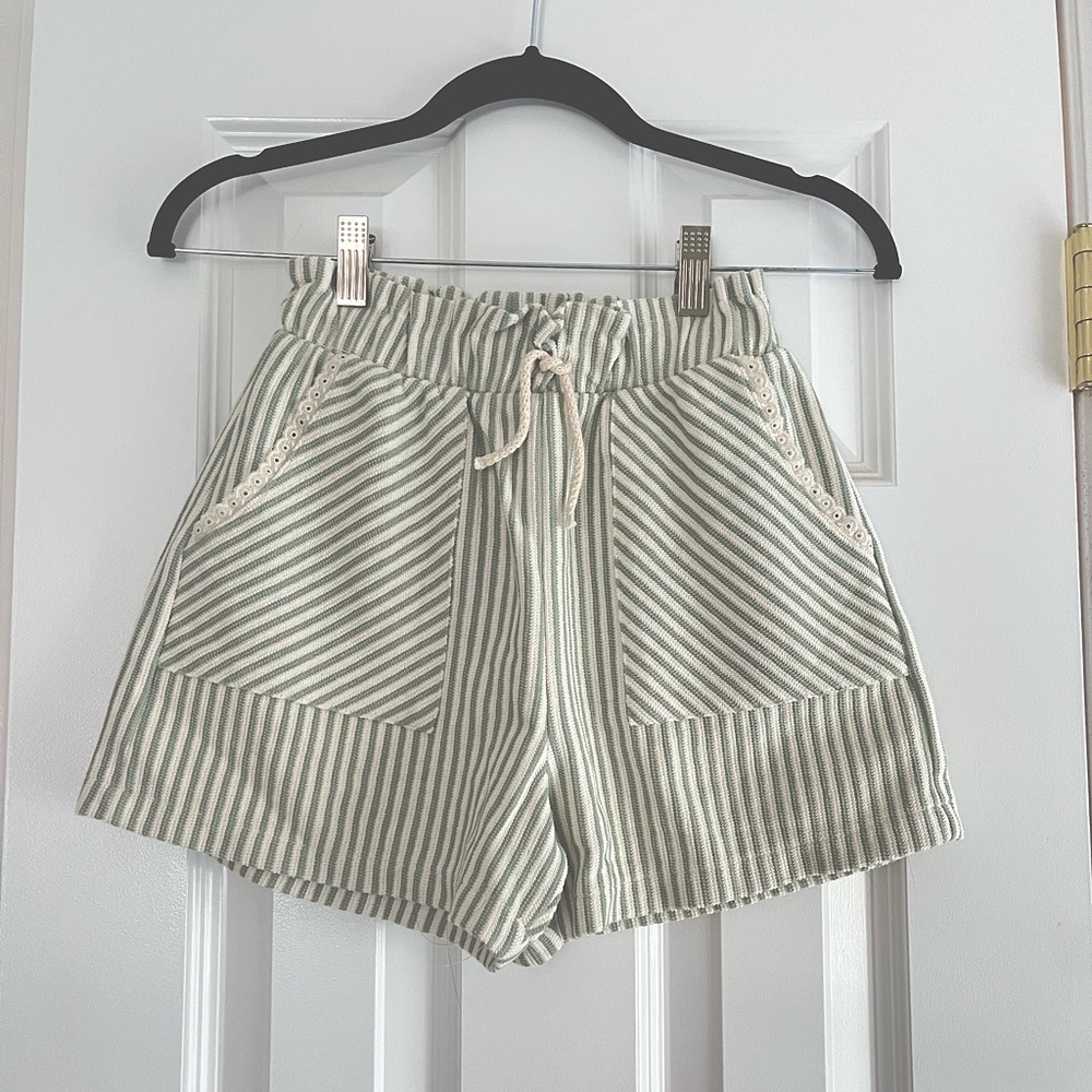 Girls Zara Striped Knit Shorts Crochet Detail